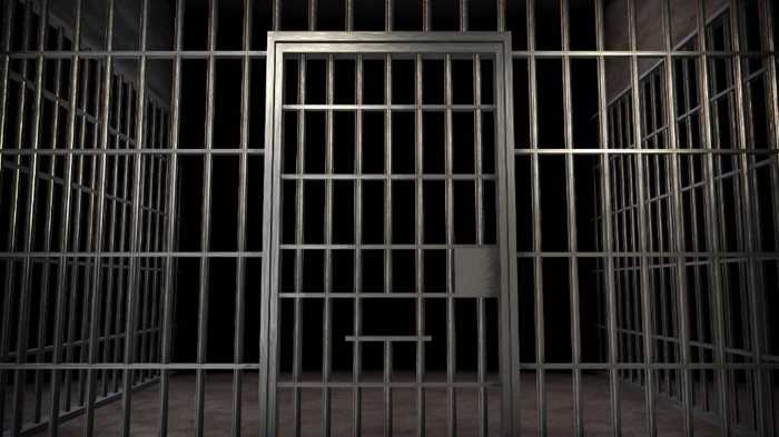 गुजरात में पुलिस लॉकअप से भागने में लड़की ने की प्रेमी की मदद